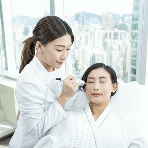 專業皮膚分析 及 E5去黑眼圈療程